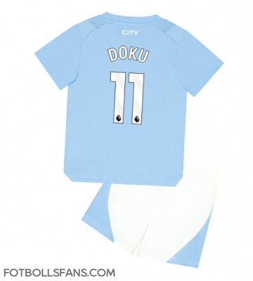 Manchester City Jeremy Doku #11 Replika Hemmatröja Barn 2023-24 Kortärmad (+ Korta byxor)